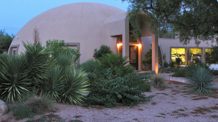 The Stout Residence in Mesa, AZ. Photo: Monolithic Dome Institute